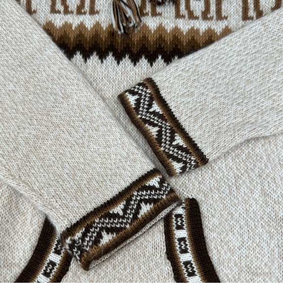 Artesania Eden Hoodie Fringe Aztec Sweater Size Large Beige Alpaca Made in Peru - Picture 6 of 9